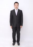 卡塔尔重型机械翻译刘琦